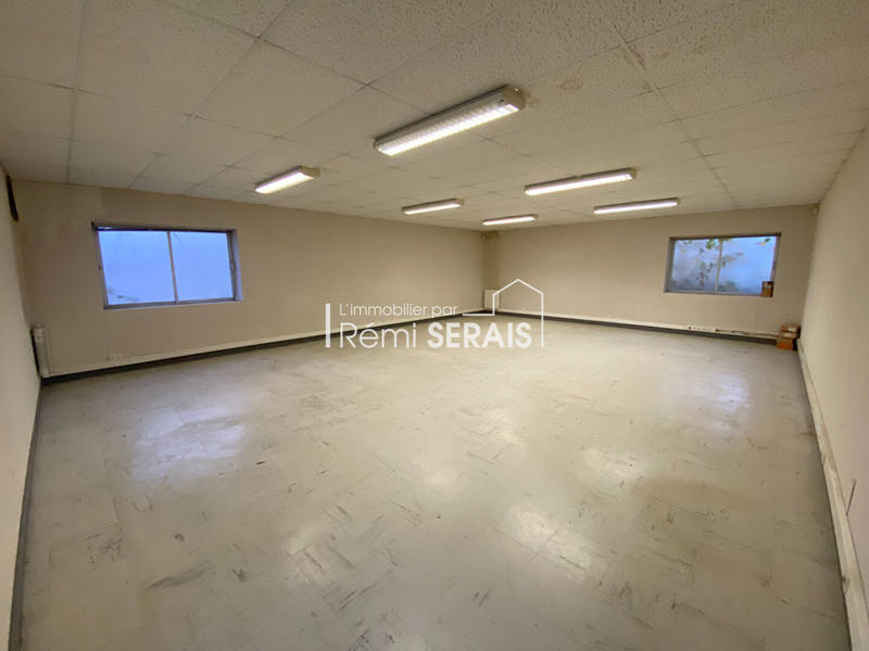 Local commercial - 292 m² - 4 pièces