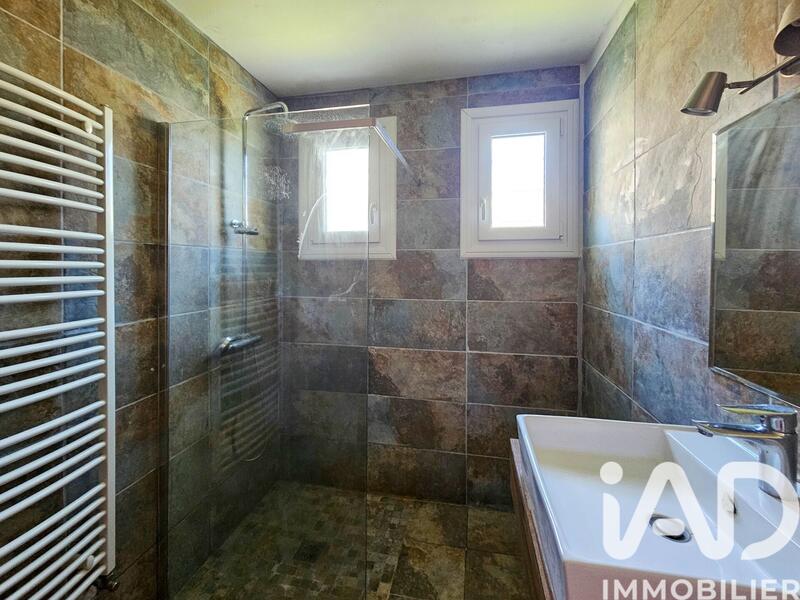 Maison - 122 m² - 6 pièces