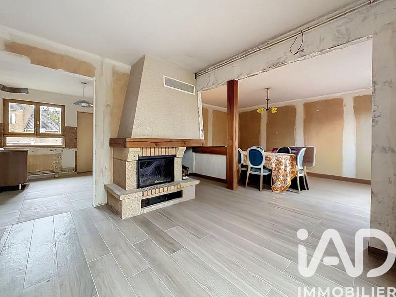 Maison - 99 m² - 4 pièces