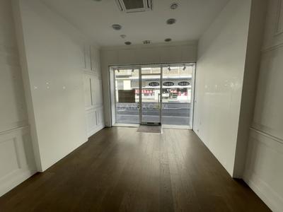 Local d'activités - 46 m² - 1 pièce