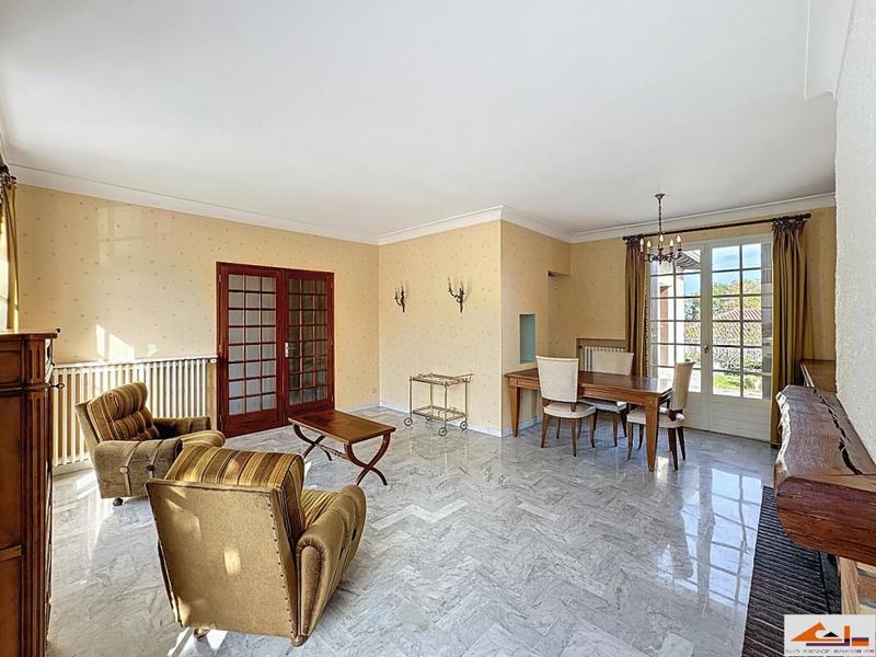 Villa - 200 m² - 7 pièces