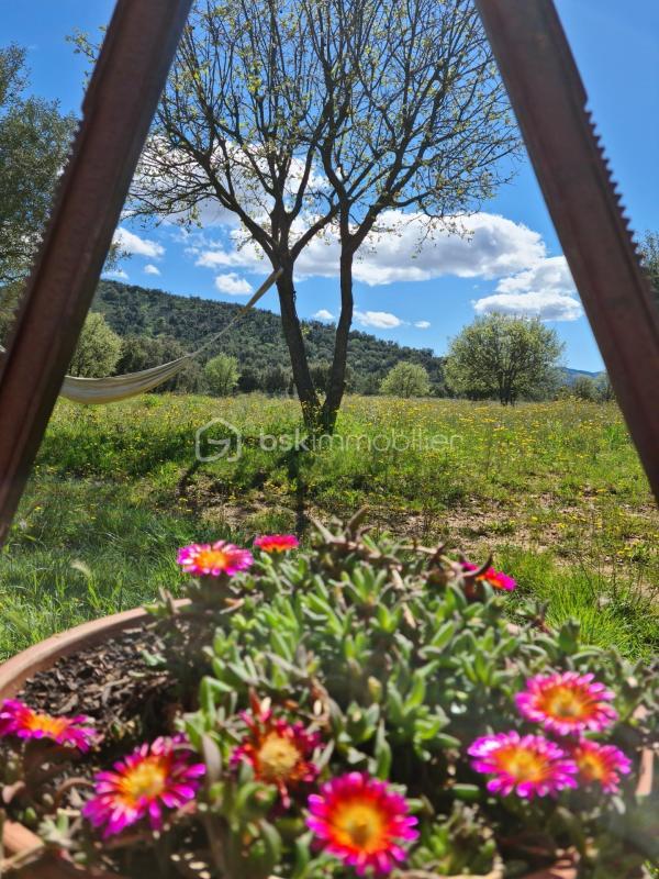 Propriété - 162 m² - 6 pièces