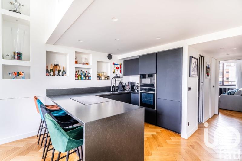 Appartement - 85 m² - 4 pièces