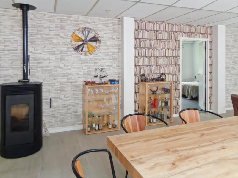 Maison - 400 m² - 15 pièces