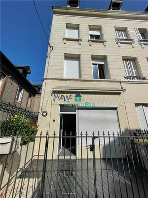 Appartement - 84 m² - 4 pièces