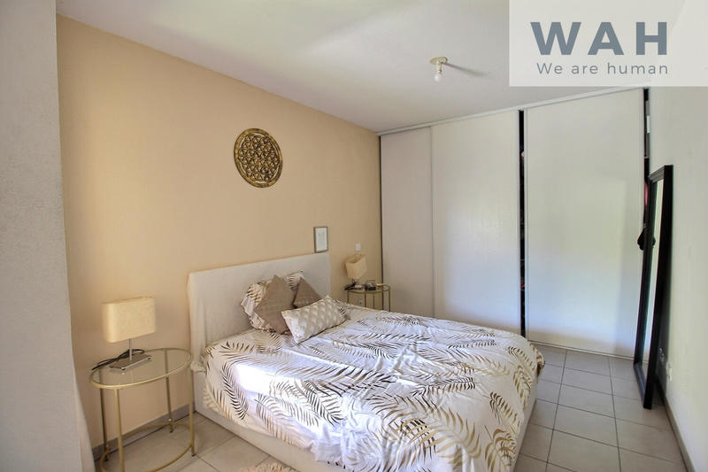 Appartement - 75 m² - 4 pièces