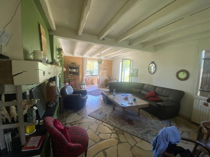 Maison - 220 m² - 7 pièces