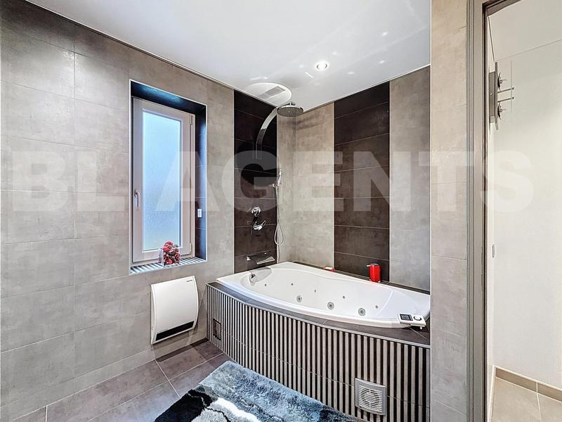 Maison de village - 187 m² - 6 pièces