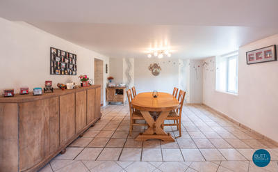 Ferme - 240 m² - 9 pièces