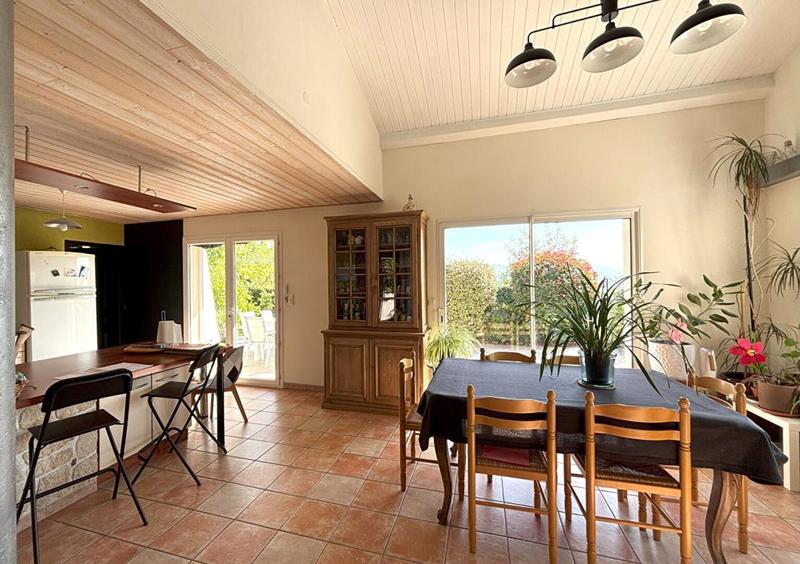 Maison - 150 m² - 6 pièces