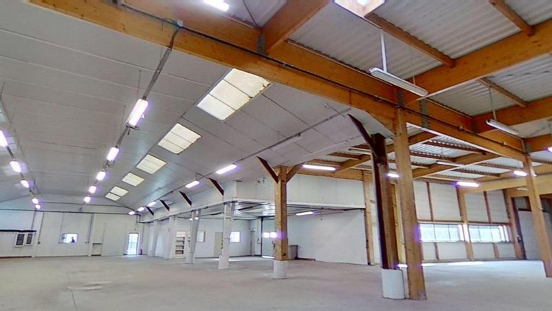 Bureau - 1 560 m² - 18 pièces