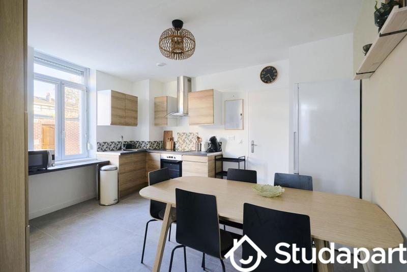 Chambre - 10 m² - 1 pièce