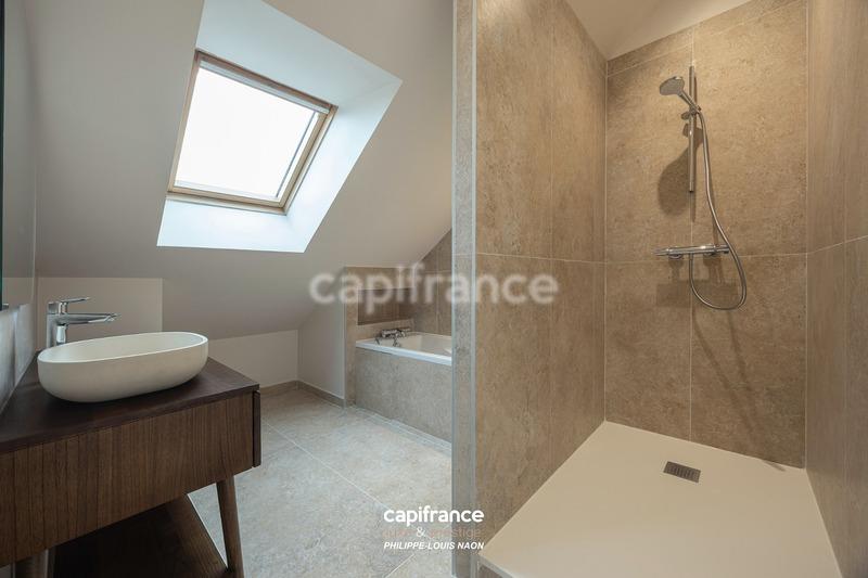 Appartement - 123 m² - 5 pièces