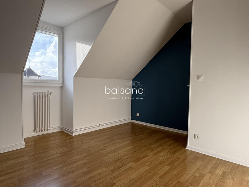 Maison - 96 m² - 6 pièces