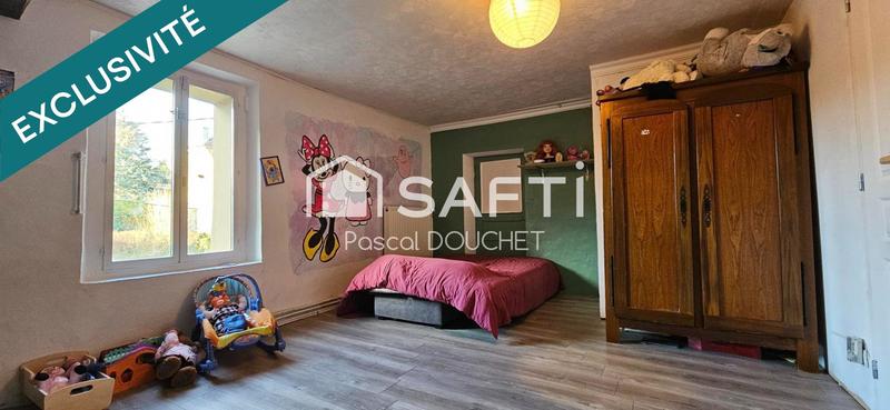 Maison - 298 m² - 13 pièces