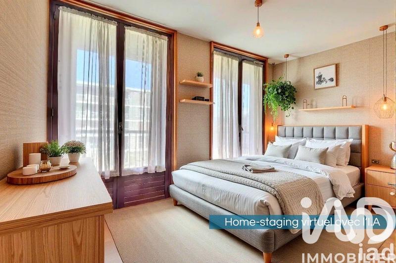 Appartement - 92 m² - 4 pièces