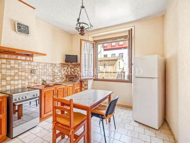 Immeuble - 195 m² - 7 pièces