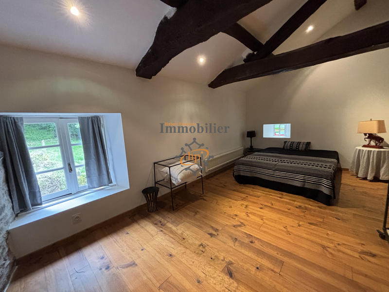 Maison - 155 m² - 5 pièces