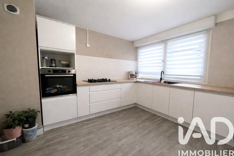Appartement - 76 m² - 5 pièces