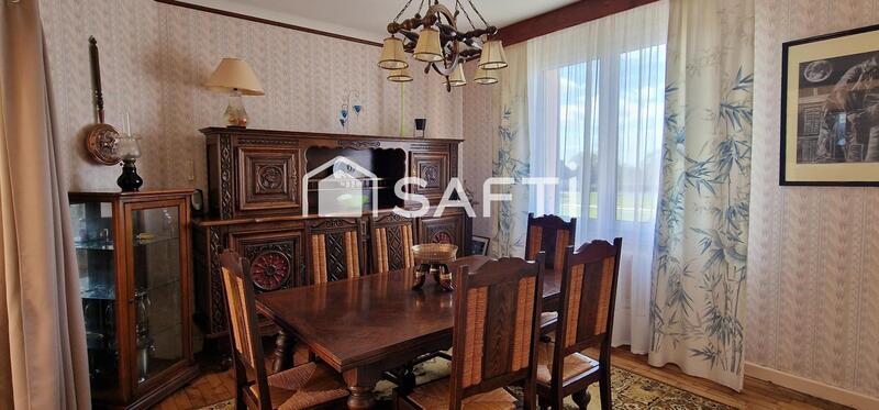 Maison - 105 m² - 7 pièces