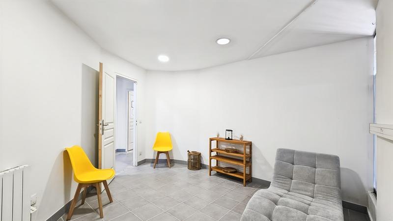 Local commercial - 53 m² - 4 pièces