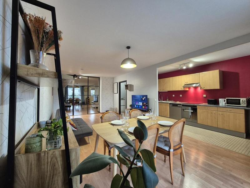 Appartement - 79 m² - 3 pièces