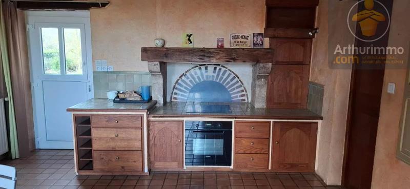 Maison - 273 m² - 8 pièces