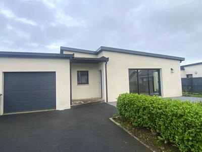 Maison contemporaine - 106 m² - 5 pièces