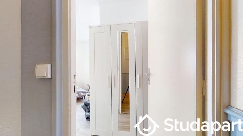 Chambre - 17 m² - 1 pièce