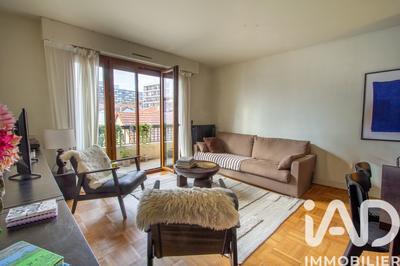 Appartement - 70 m² - 4 pièces