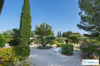 Villa - 256 m² - 6 pièces