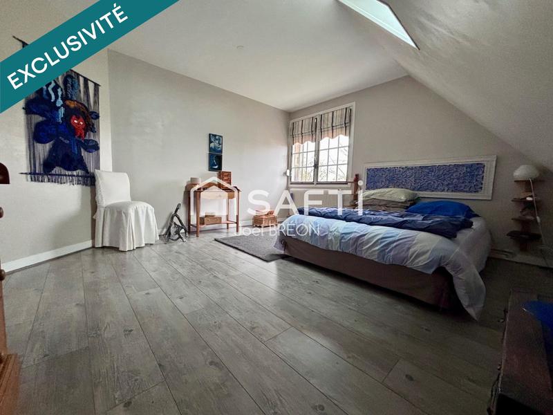 Maison - 158 m² - 6 pièces