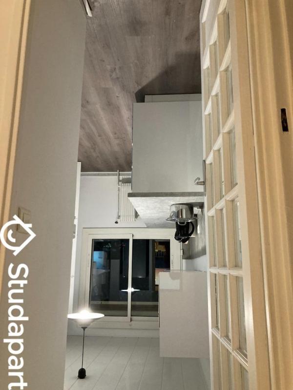 Chambre - 13 m² - 1 pièce