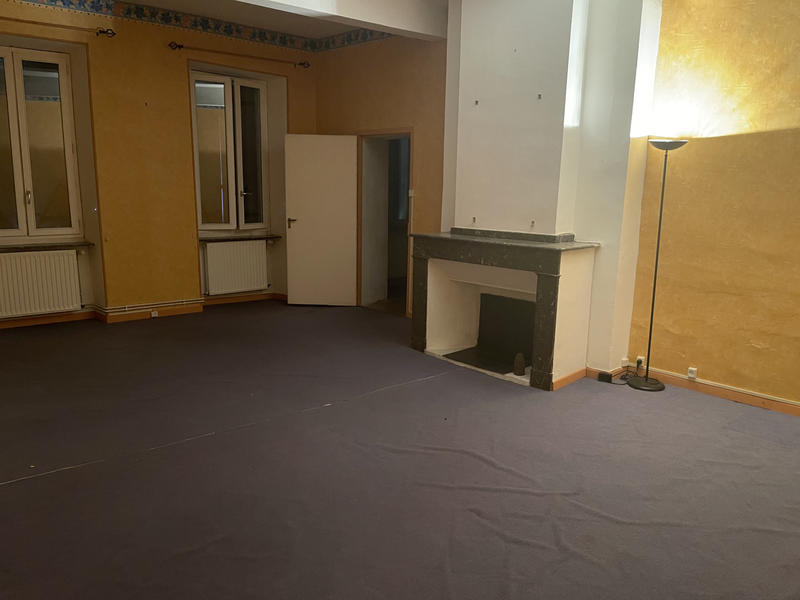 Maison - 261 m² - 7 pièces