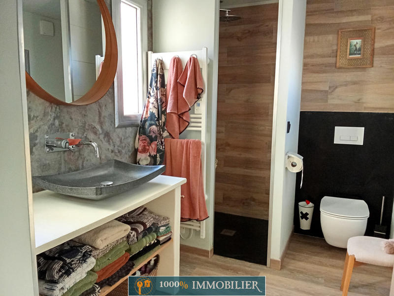 Villa - 185 m² - 6 pièces