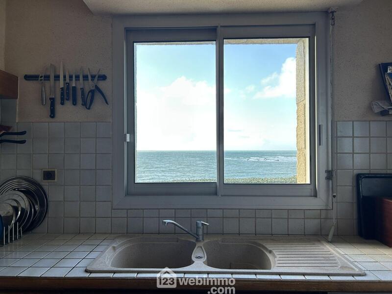 Maison - 193 m² - 8 pièces