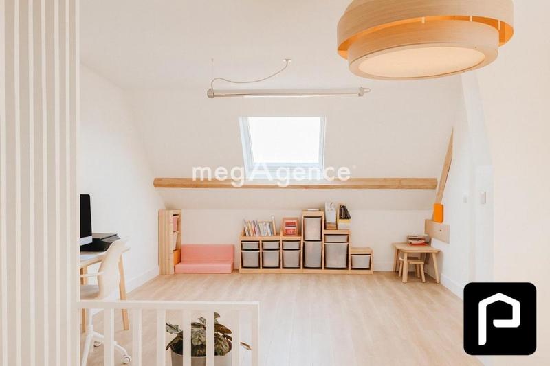 Maison - 123 m² - 7 pièces