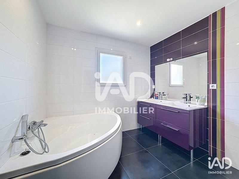 Maison - 182 m² - 5 pièces