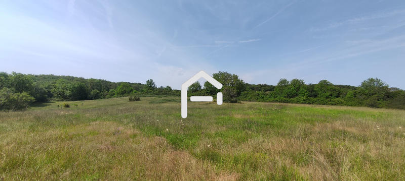 Maison - 240 m² - 9 pièces