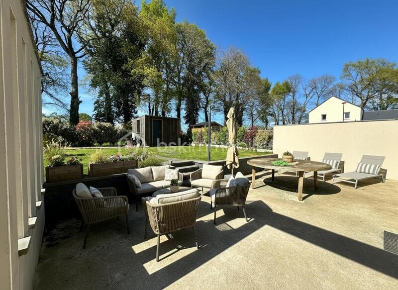 Maison - 100 m² - 5 pièces