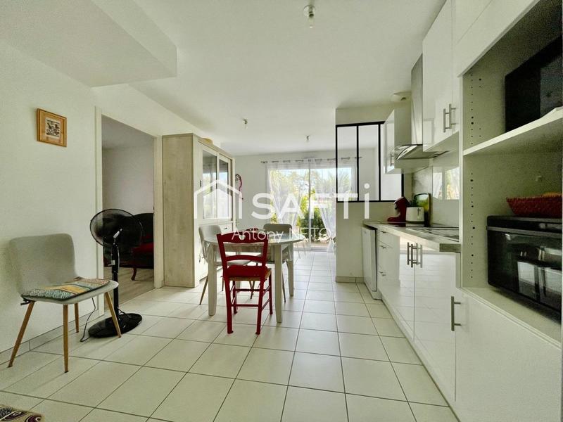 Maison - 162 m² - 8 pièces