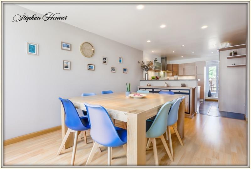 Immeuble - 210 m² - 6 pièces