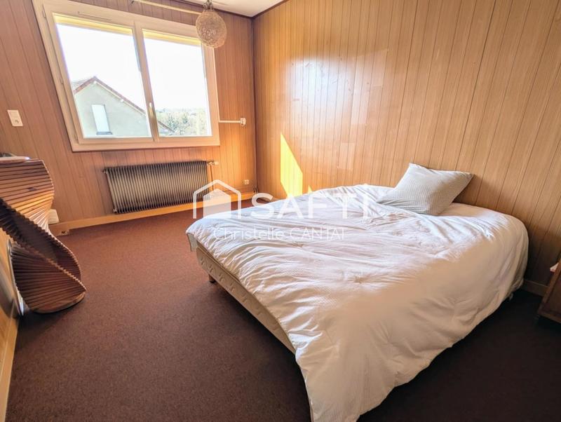 Maison - 140 m² - 7 pièces