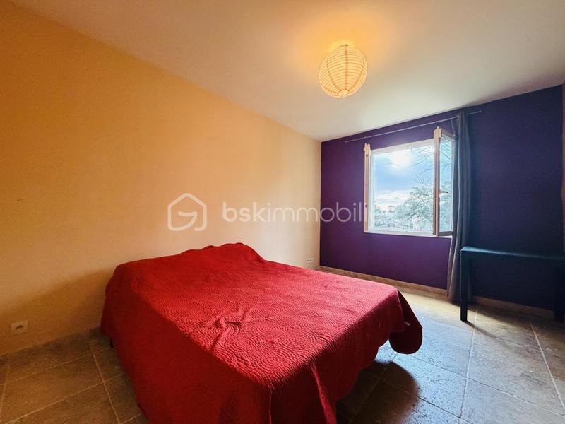 Villa - 336 m² - 12 pièces