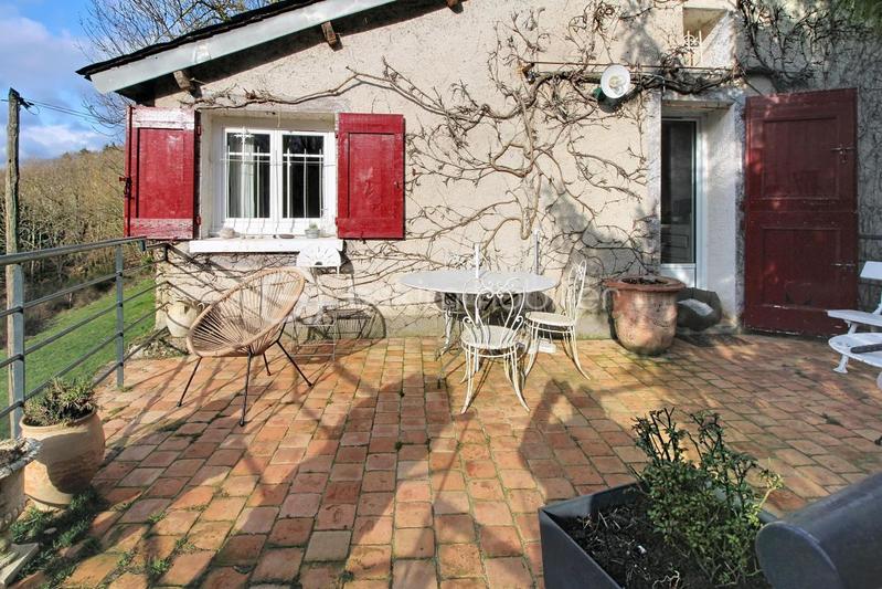 Corps de ferme - 150 m² - 10 pièces