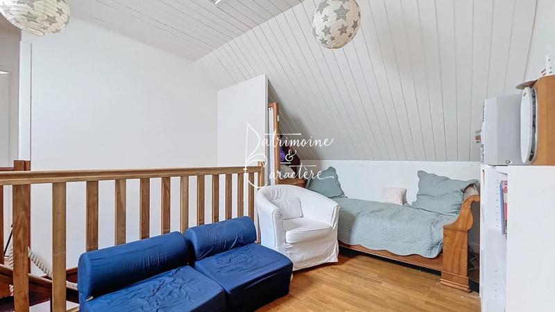 Maison en pierre - 95 m² - 5 pièces