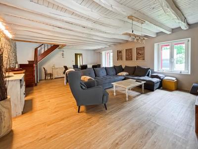 Maison - 156 m² - 4 pièces