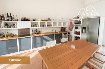 Maison - 188 m² - 7 pièces