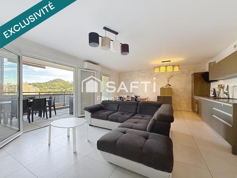 Appartement - 92 m² - 4 pièces