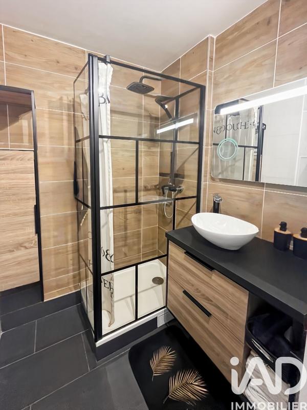 Appartement - 77 m² - 4 pièces